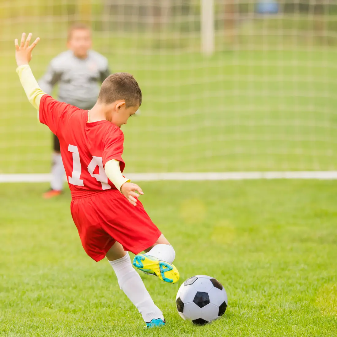 Youth athletes should be working on their mental game just as much as their physical game! Using mental training for youth athletes, they will receive coaching to help them develop mindset strategies to overcome obstacles.